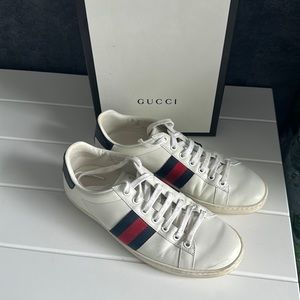 Gucci Sneakers size 38